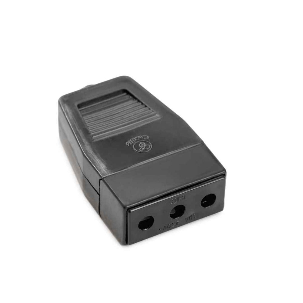 Enchufe Hembra Volante Practica 2P+T 10A-250V