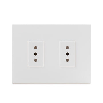 Toma Corriente Doble Embutida  2P+T 10A-250V, Color Blanco