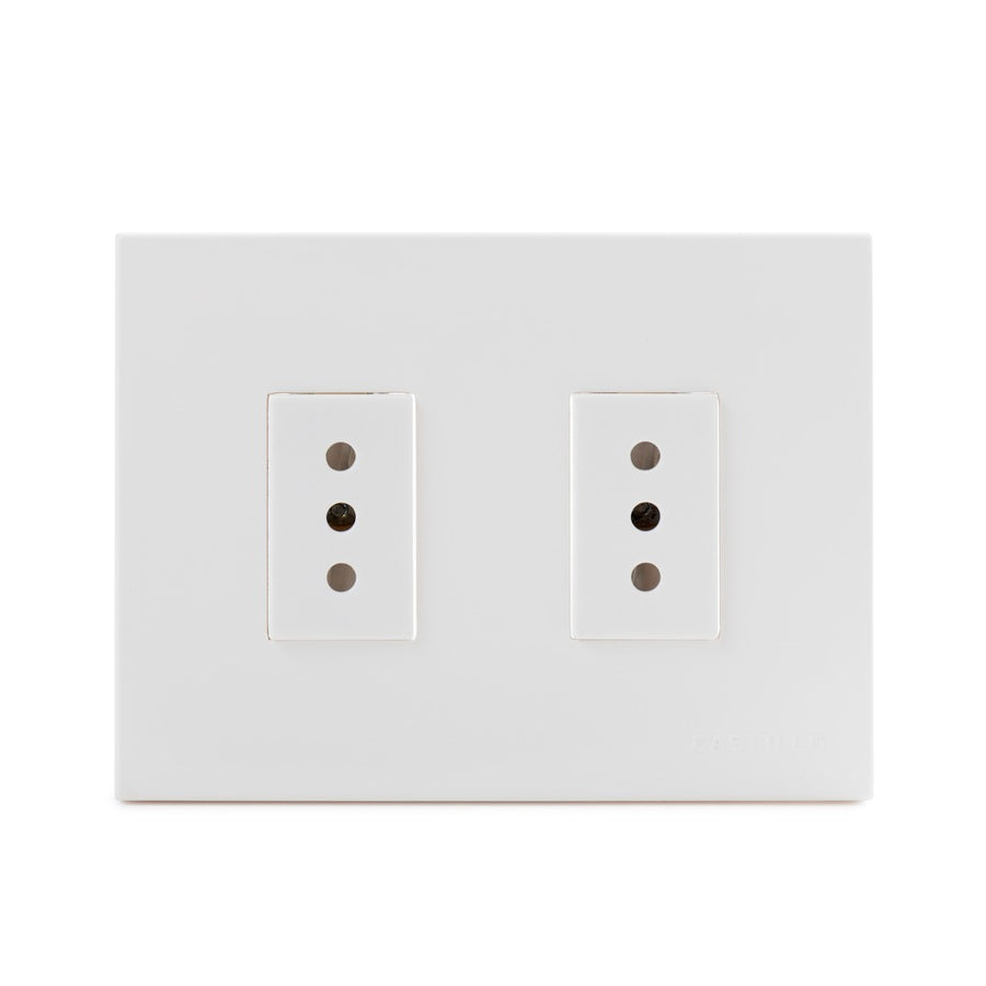 Toma Corriente Doble Embutida  2P+T 10A-250V, Color Blanco