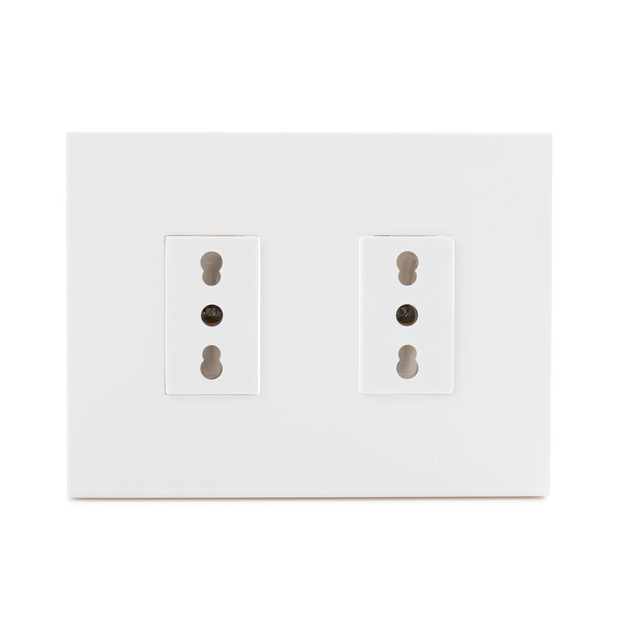 Toma Corriente Doble Embutida 2P+T 10/16A-250V, Color Blanco