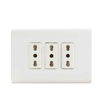 Toma Corriente Triple Embutido 2P+T 10/16A-250V, Color Blanco